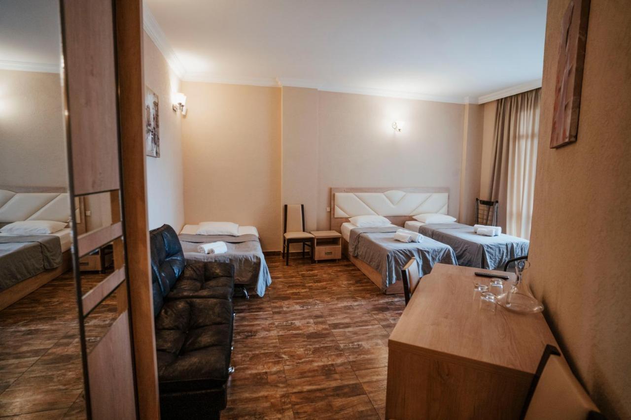 Hotel General Batum Dış mekan fotoğraf