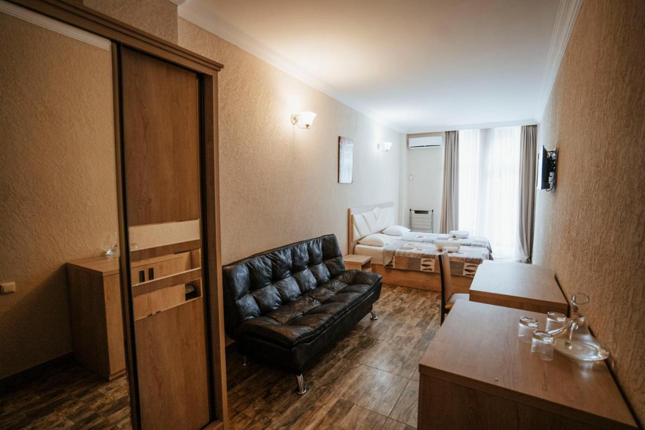 Hotel General Batum Dış mekan fotoğraf