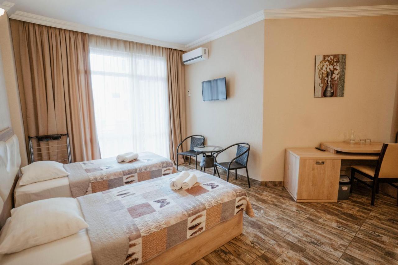 Hotel General Batum Dış mekan fotoğraf