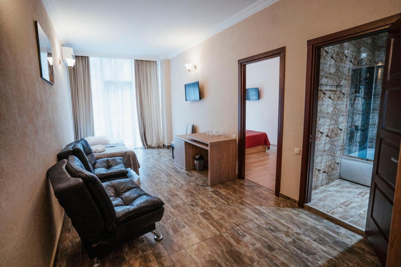 Hotel General Batum Dış mekan fotoğraf