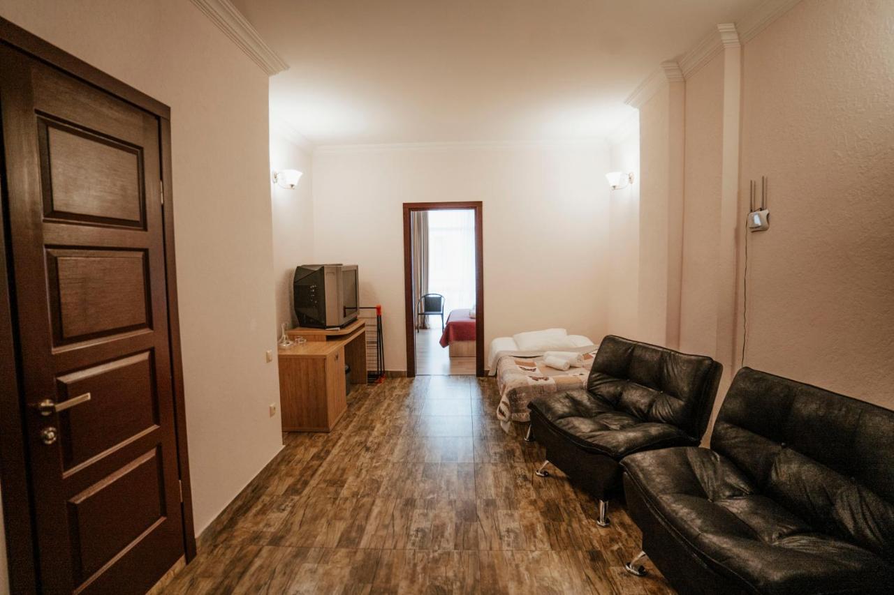 Hotel General Batum Dış mekan fotoğraf