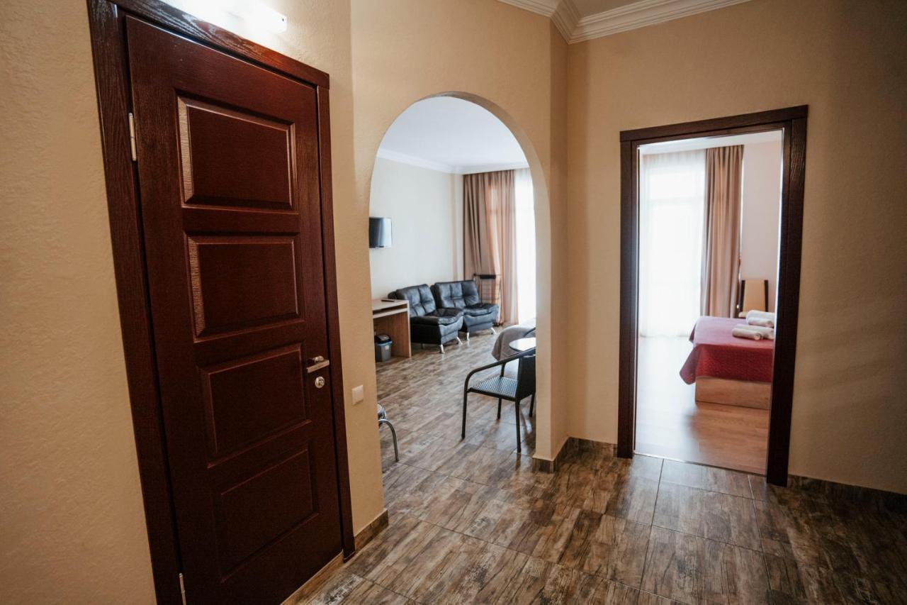 Hotel General Batum Dış mekan fotoğraf